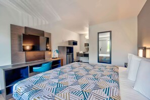 Bügeleisen/Bügelbrett, kostenloses WLAN, Bettwäsche