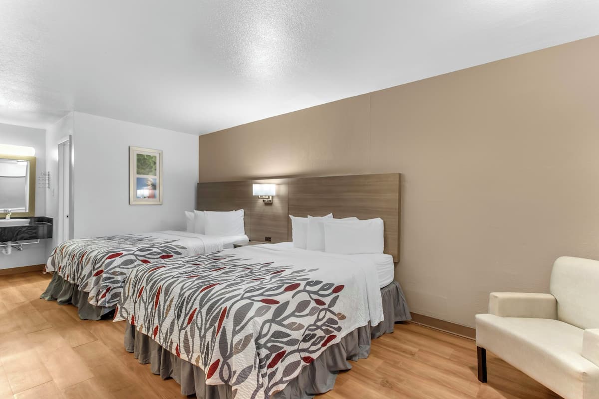 Premium bedding, memory foam beds, desk, blackout drapes