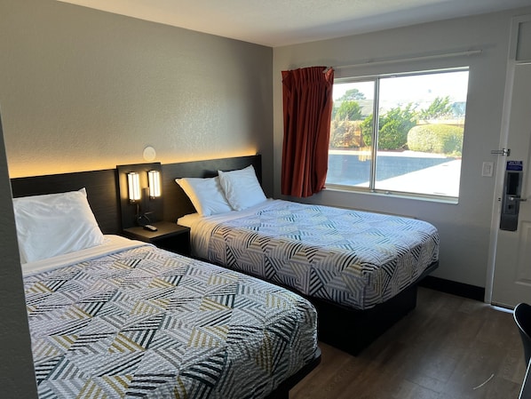 Standard Room, 2 Double Beds, Non Smoking