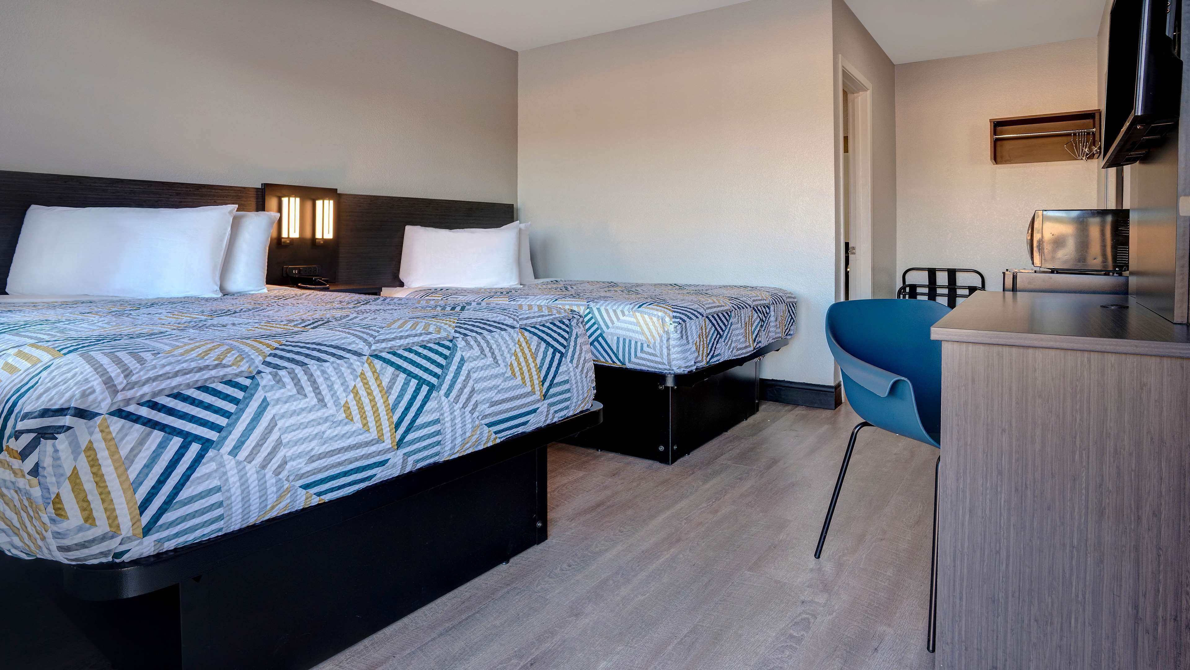 Wifi gratis y ropa de cama 