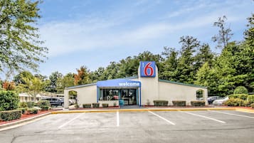 مدخل المنشأة