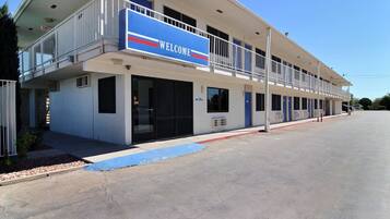 EntrĂ©e de lâhĂ©bergement