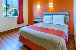 Room - Motel 6 Beatty, NV - Death Valley (Beatty)