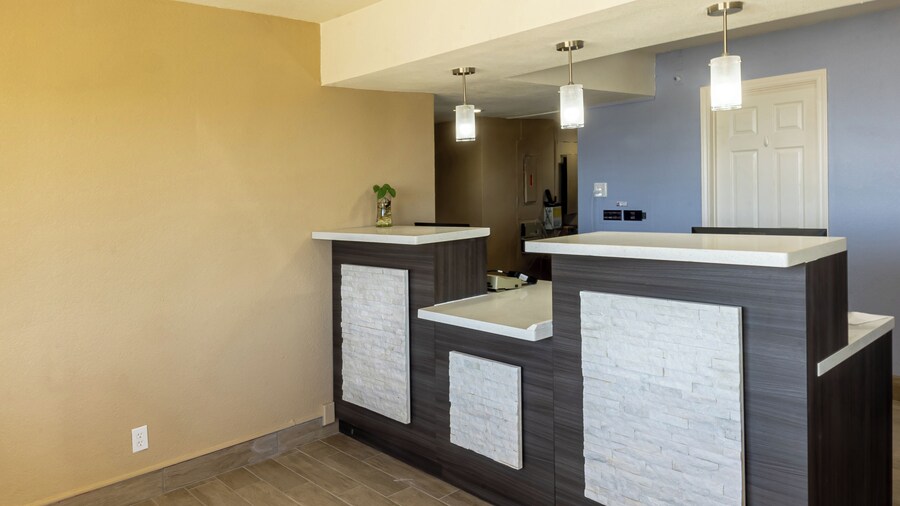 Super 8 by Wyndham Big Spring