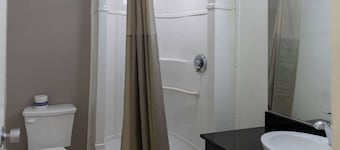 Motel 6 Lufkin, TX