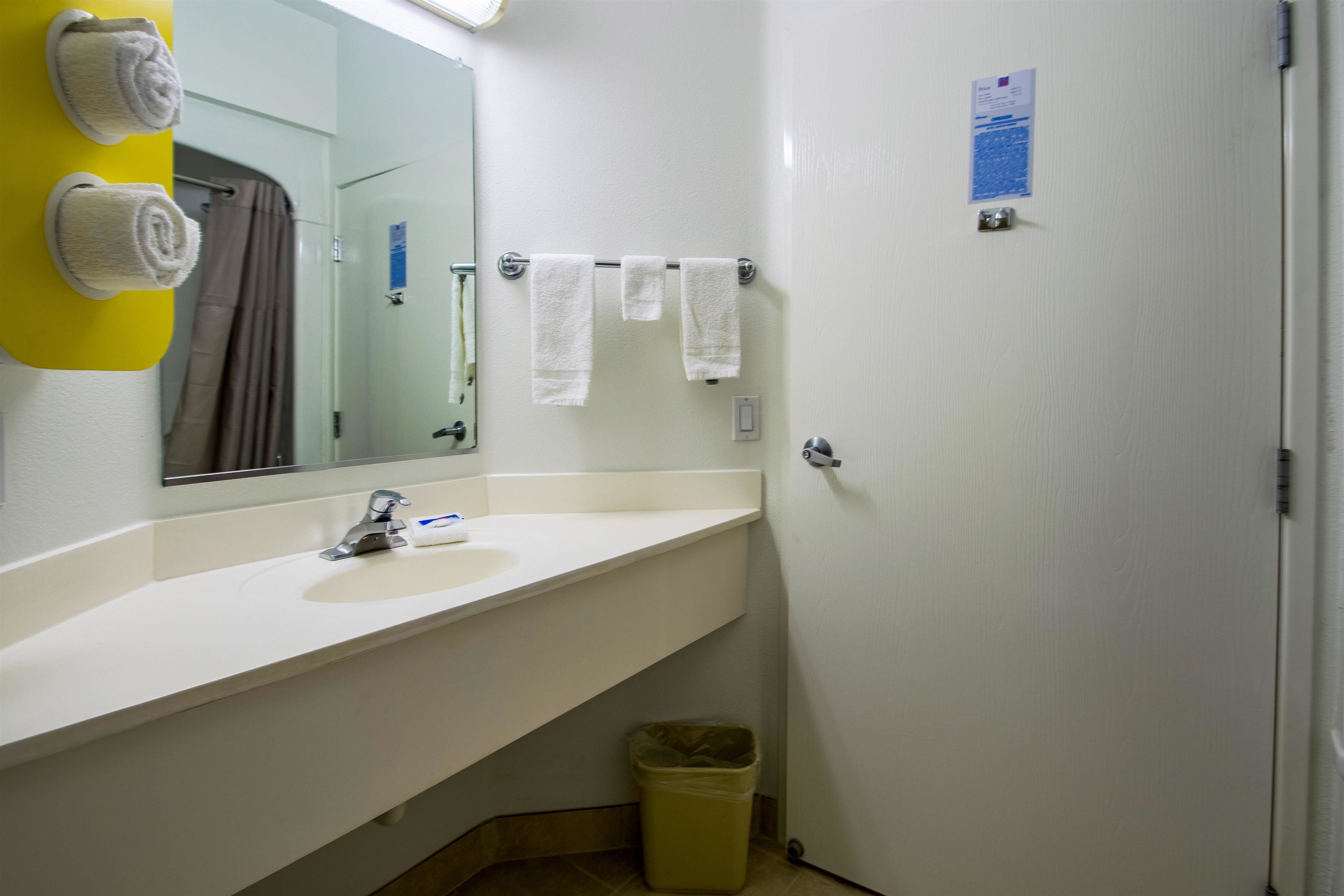 Photo - Motel 6-Portland, OR - I-5