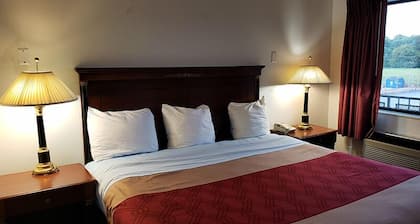 Carbondale Value Inn & Suites
