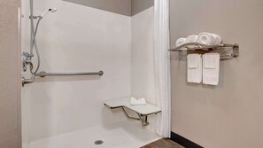 Free WiFi, bed sheets, alarm clocks - Motel 6 Gainesville, GA (Gainesville)