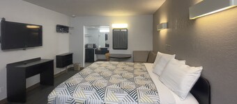 Motel 6 Sallisaw, OK