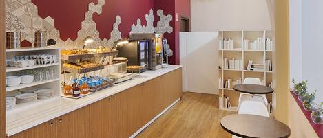 Daily buffet breakfast (EUR 9.50 per person)