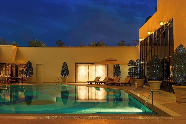 Außenpool, Liegestühle