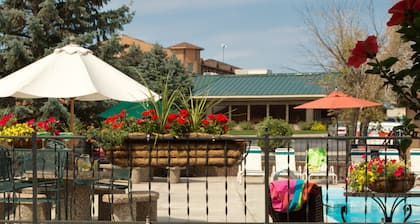 Foothills Inn