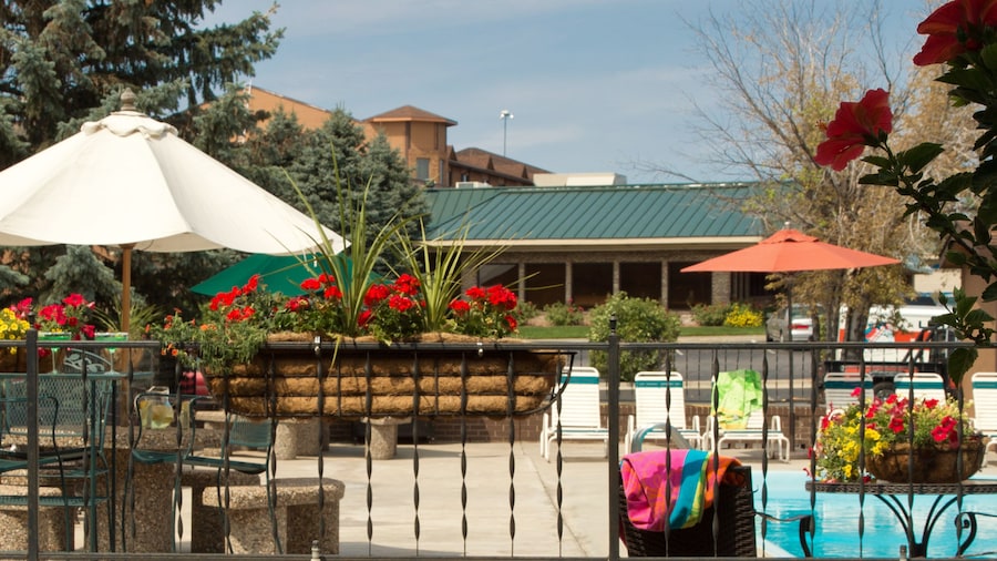 Foothills Inn