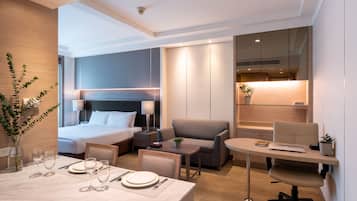 1 bedroom, in-room safe, blackout drapes, soundproofing