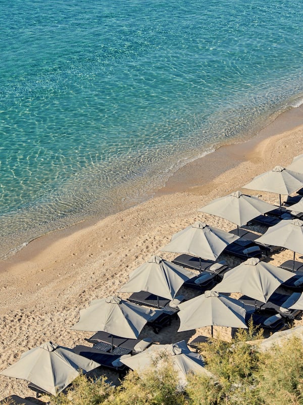 Playa privada, traslado desde/hacia la playa gratis