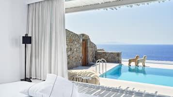 Svit Executive - privat pool (Grand) | SÀngtillbehör av högsta kvalitet, bÀddmadrasser och minibar