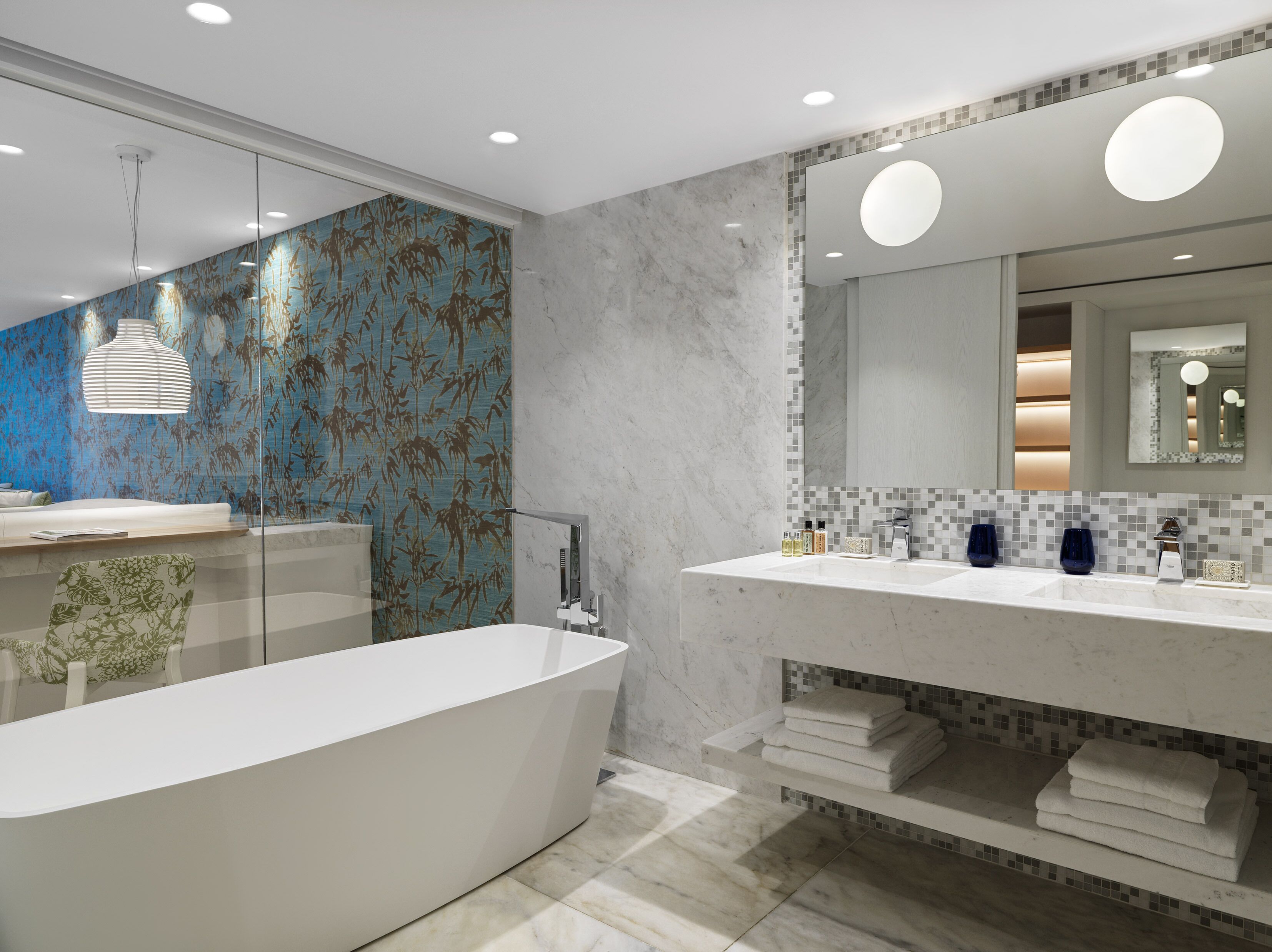 1 bedroom, premium bedding, pillow-top beds, minibar