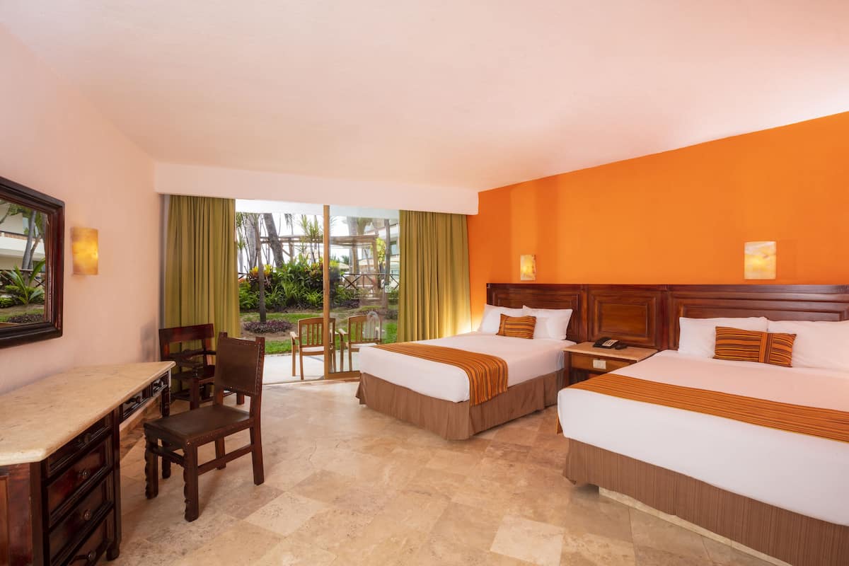 Standar Room 2 Doble Beds Terrace | วิวสวน
