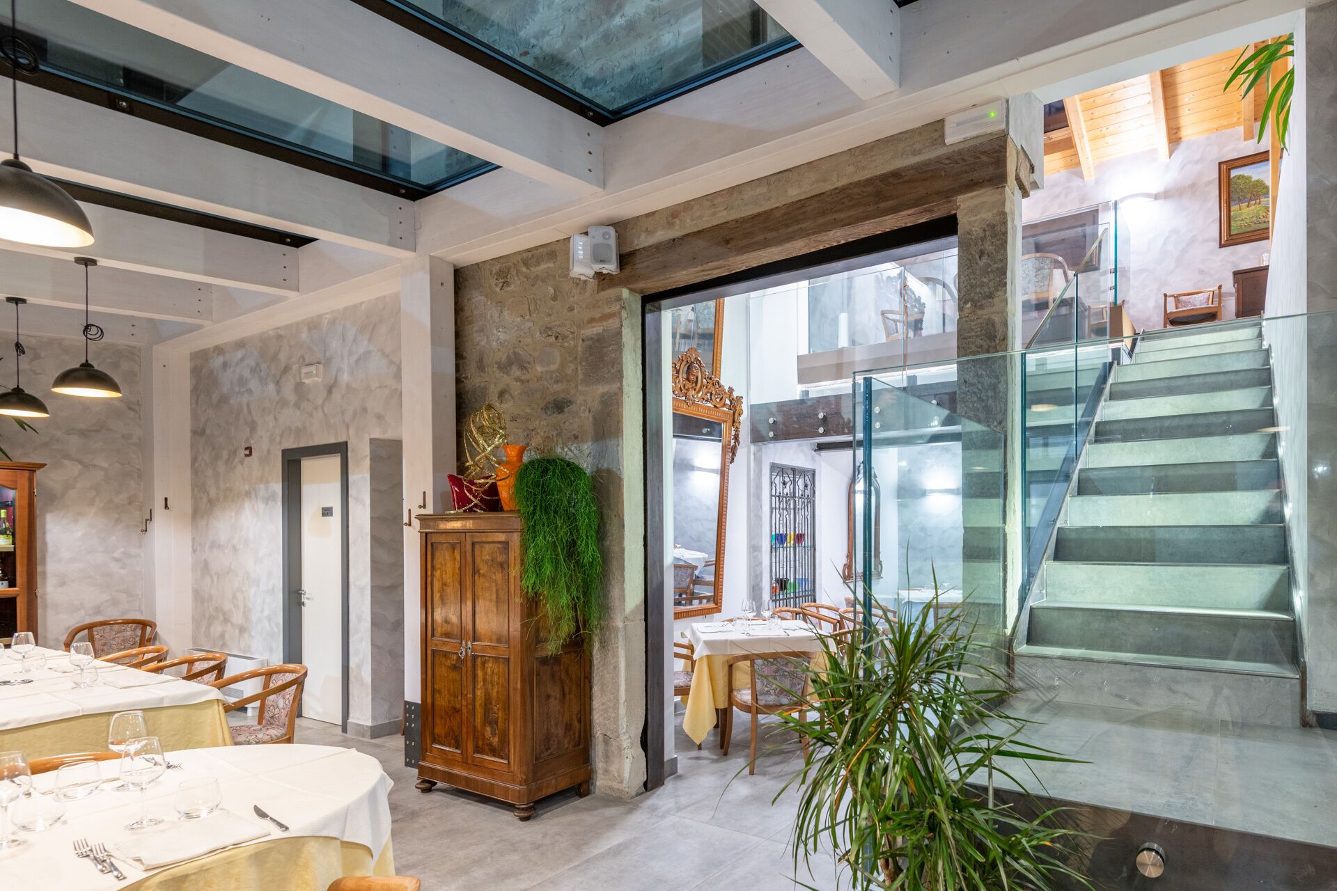 Aperto a pranzo e cena