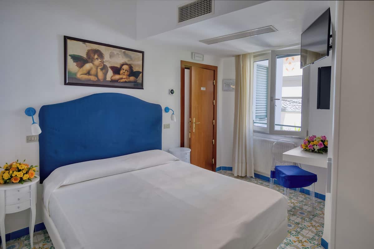 Chambre Économique Double ou avec lits jumeaux