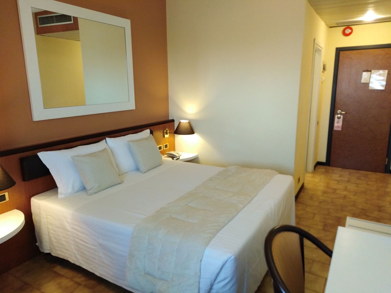 Minibar, in-room safe, desk, blackout curtains