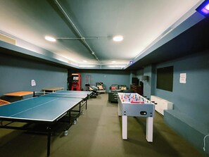 Games room - Hotel Britannia (Genoa)