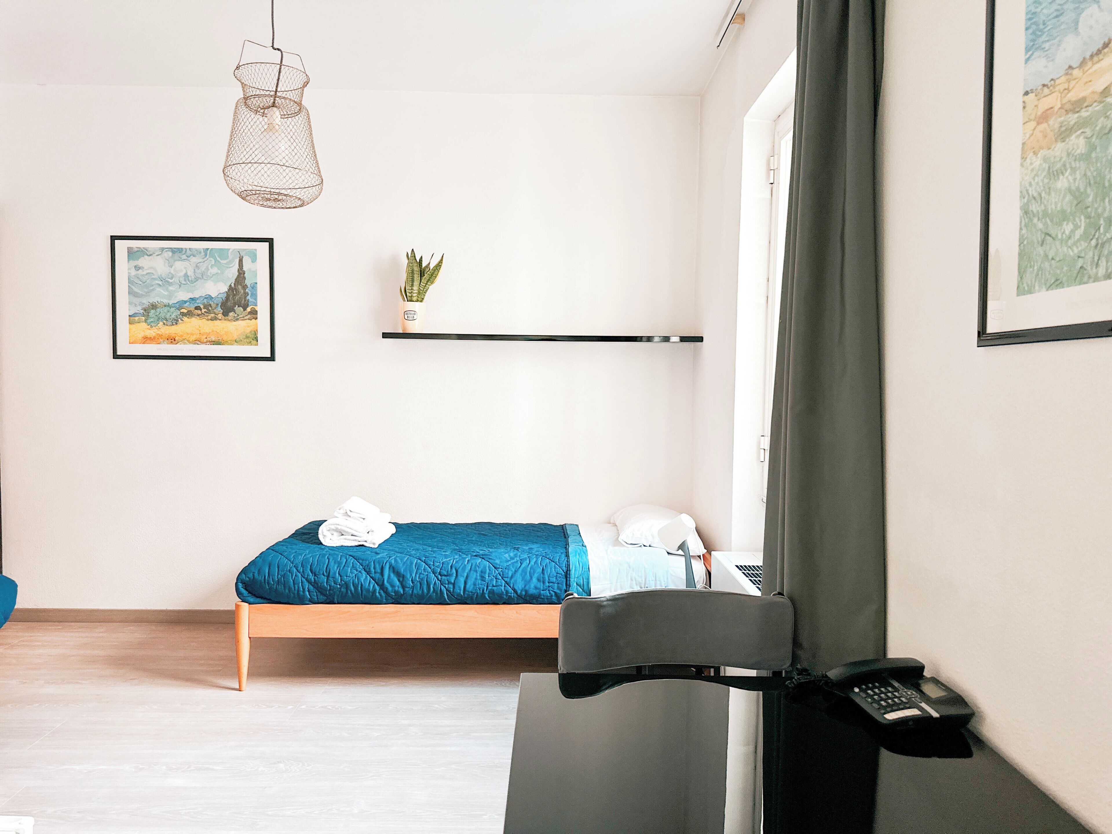 Individually furnished, desk, laptop workspace, free WiFi