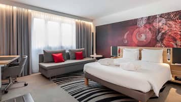 Literie hypoallergénique, coffres-forts dans les chambres