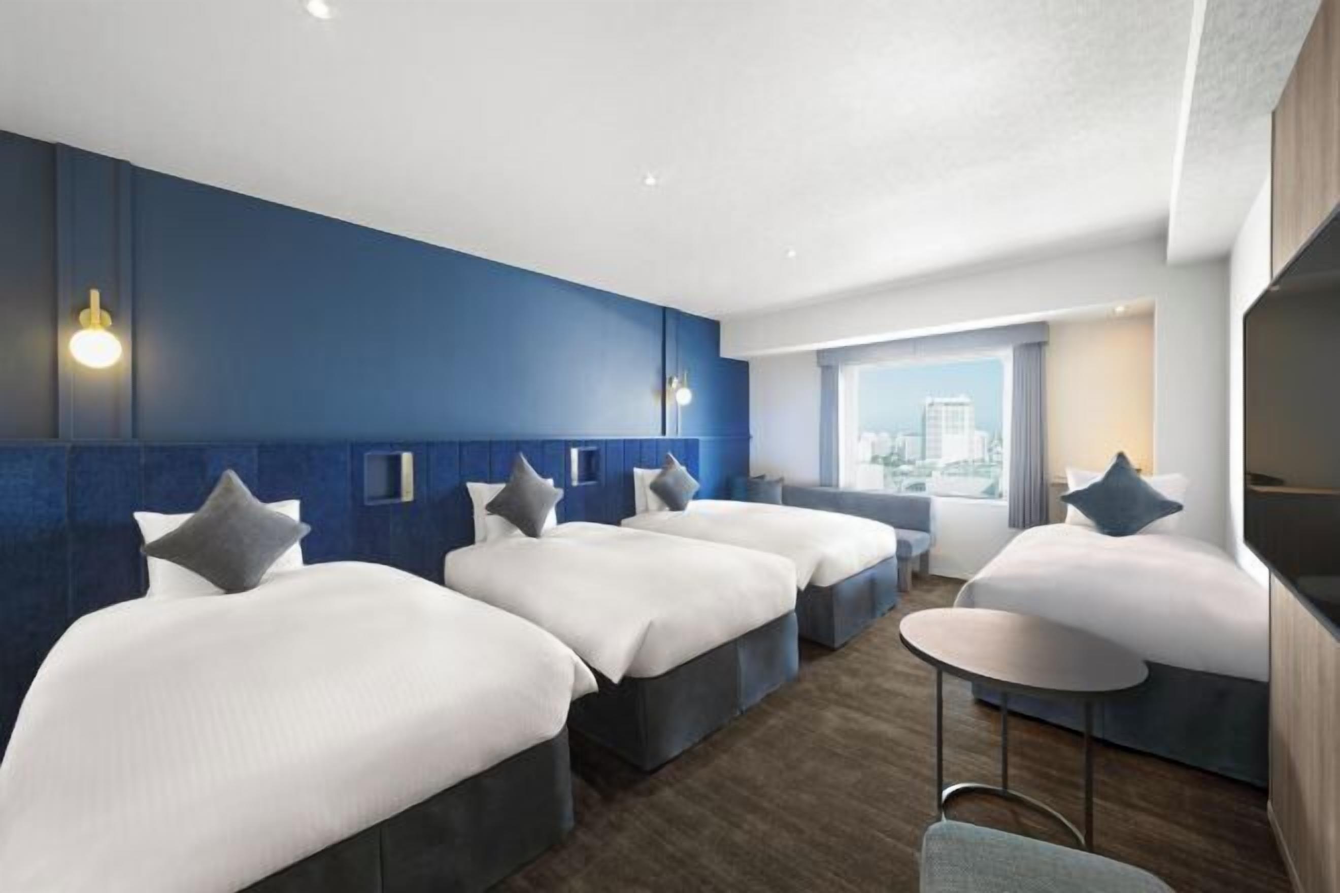 Couette en duvet d'oie, rideaux occultants, fer et planche à repasser