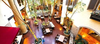 Oriental Hotel Tokyo Bay