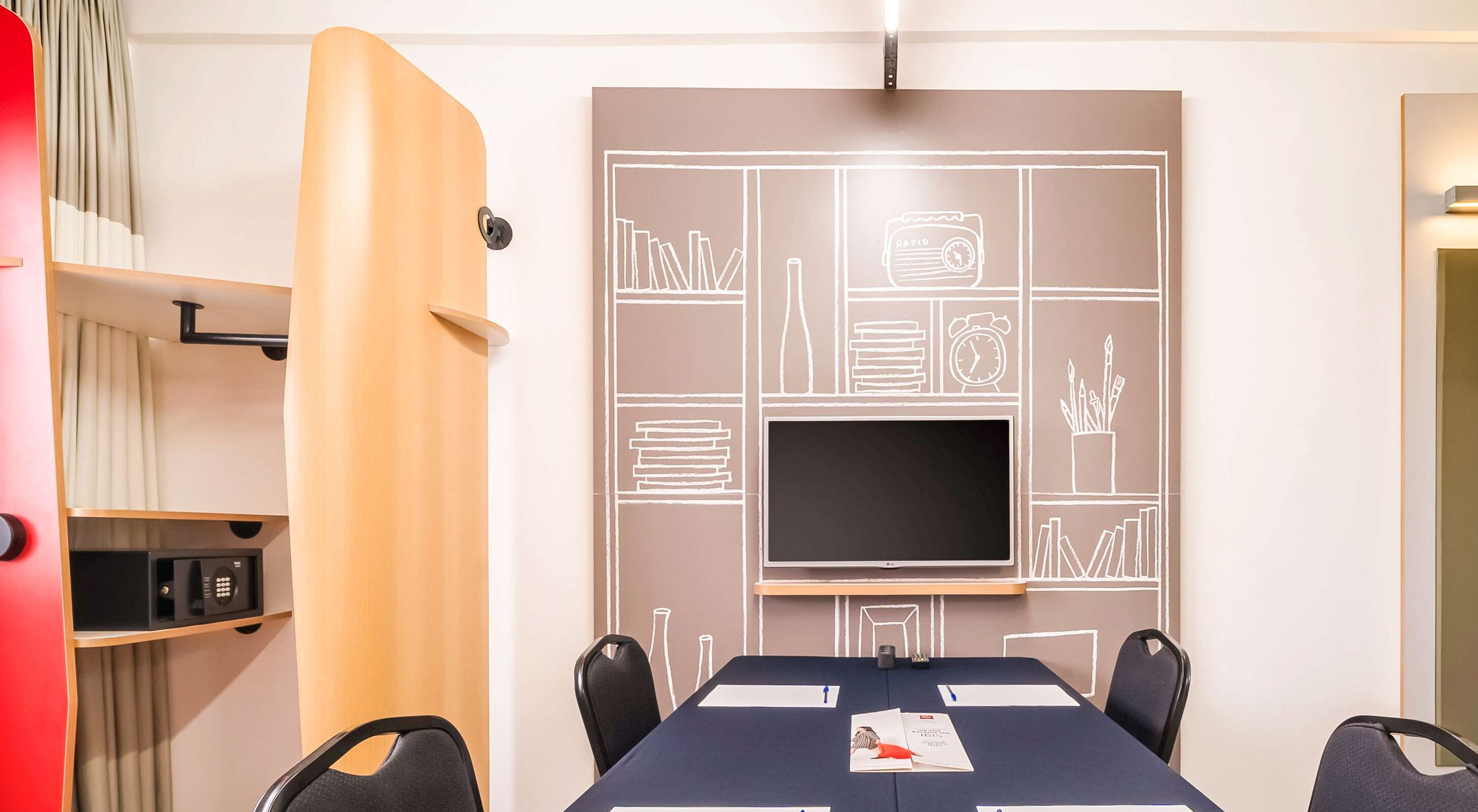 minibar, in-room safe, blackout curtains, soundproofing