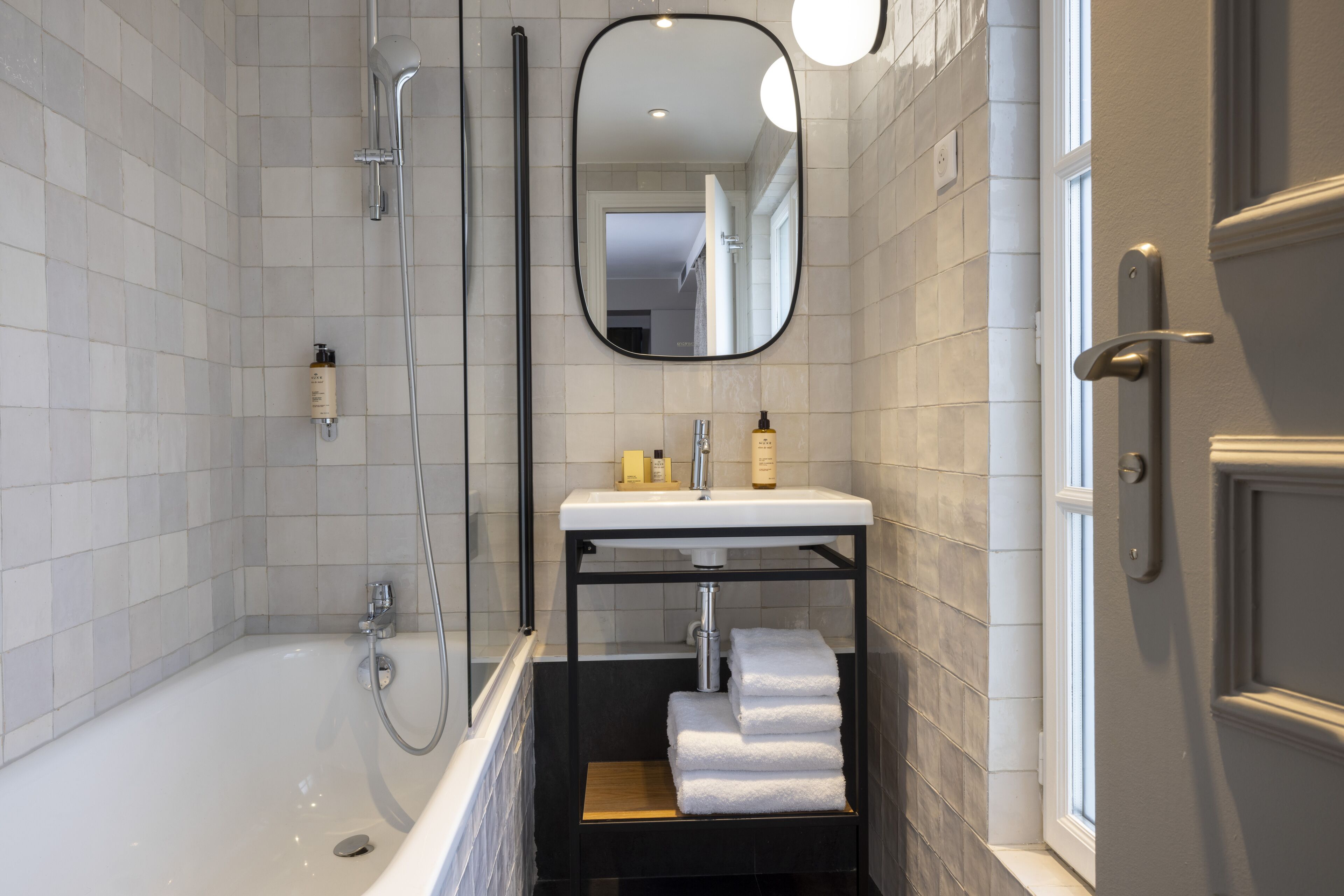 triple room | bathroom | designer toiletries, hair dryer, towels, soap