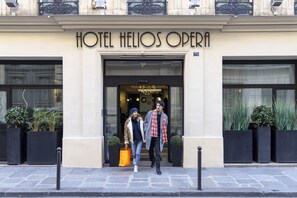 Front of property - Hôtel Hélios Opéra (Paris)