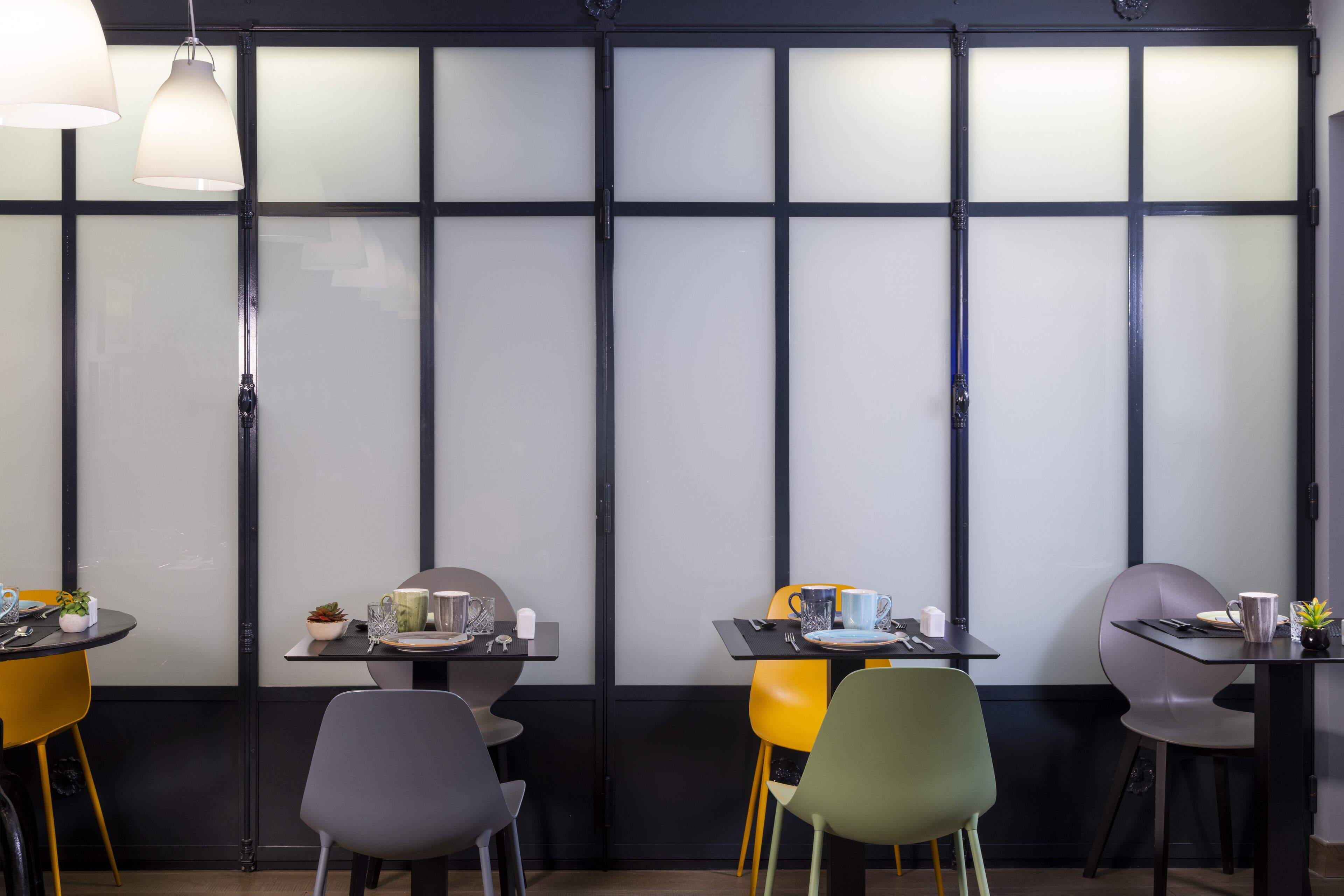 daily continental breakfast (eur 20 per person)