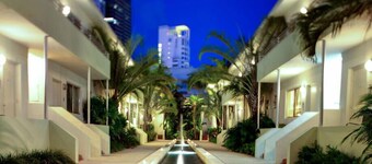 Suites of Dorchester