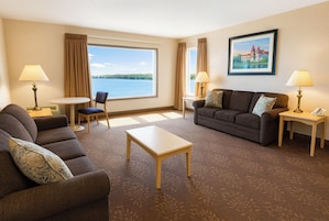 Cortinas blackout y sistema de insonorización