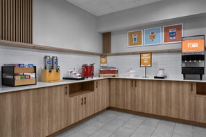 Breakfast area - Hampton Inn & Suites Roswell (Roswell)