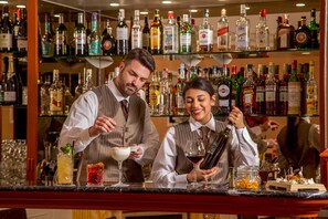 Bar (on property) - Hotel La Residenza (Rome)