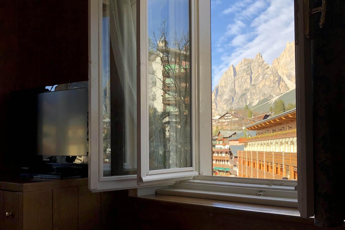 Kamar Triple Standar, balkon, pemandangan gunung | Pemandangan dari kamar