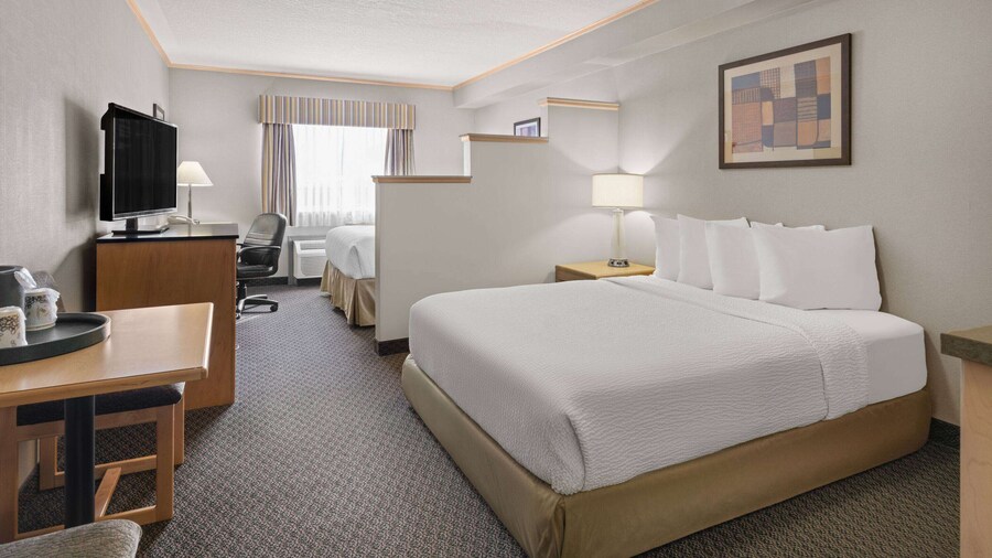 Travelodge by Wyndham Fort McMurray