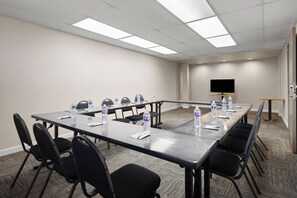 Meeting facility - Travelodge by Wyndham Fort McMurray (Fort McMurray)