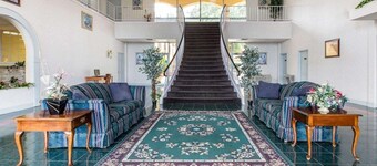 Econo Lodge Dalton West