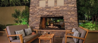 เดอะเวสทิน เคียร์แลนด์วิลล่าส์ สกอตส์เดล