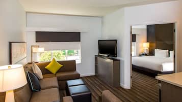 1 Bedroom, King with Sofa Bed