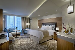 Hochwertige Bettwaren, Pillowtop-Betten, Zimmersafe