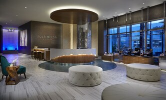 Couples treatment rooms, sauna, steam room, body treatments