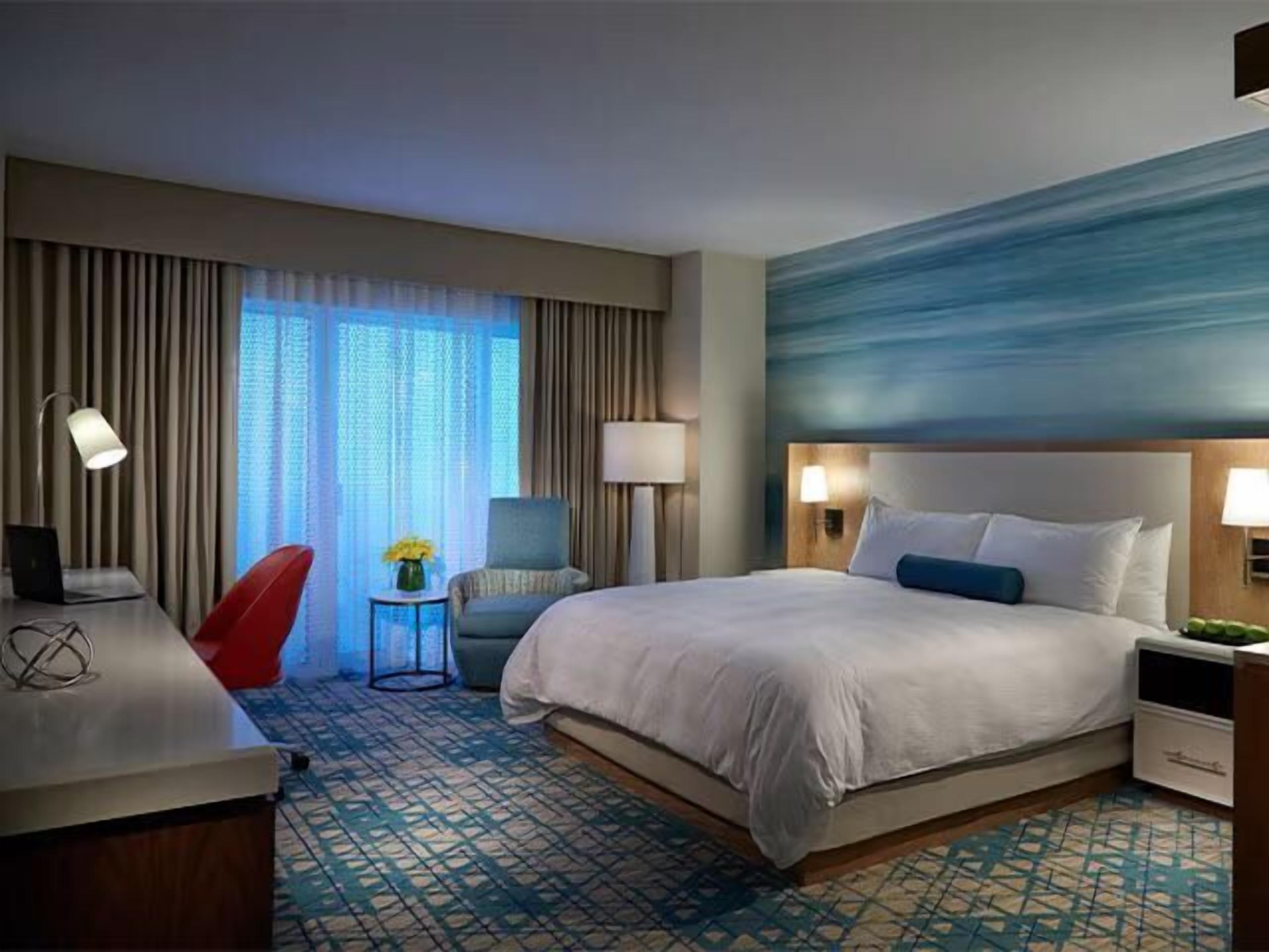 Premium bedding, pillowtop beds, in-room safe, desk