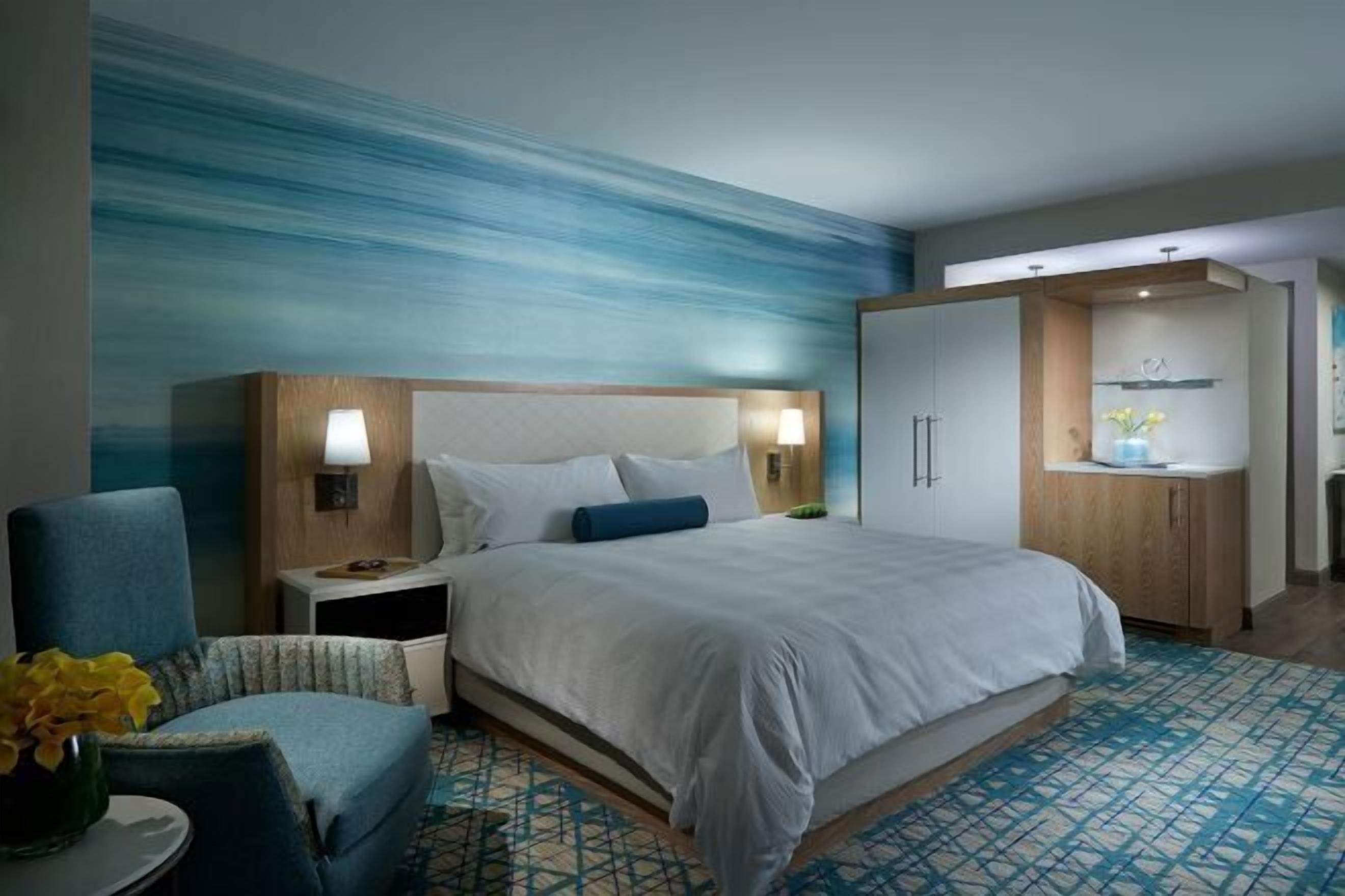 Premium bedding, pillowtop beds, in-room safe, desk