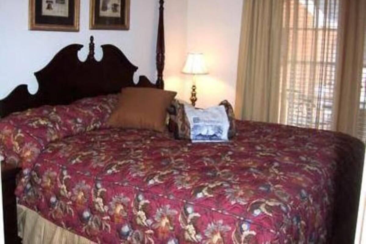 Pillow-top beds, in-room safe, desk, laptop workspace