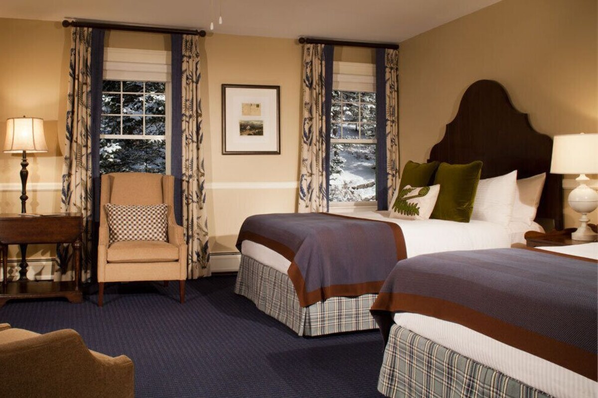 Hypo-allergenic bedding, down duvets, pillow-top beds, in-room safe
